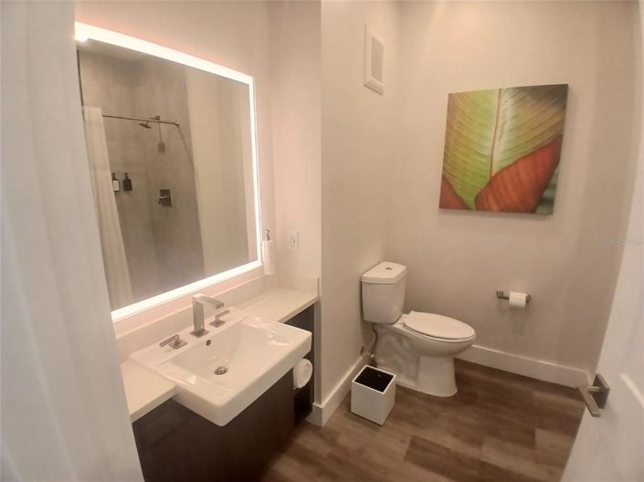 Image No.17-1 Bed Property for sale