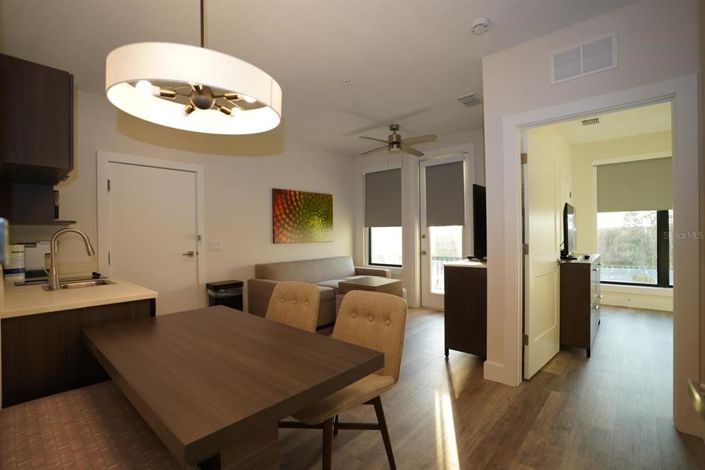 Image No.6-1 Bed Property for sale