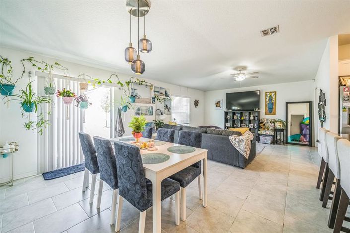 Image No.9-Propriété de 3 chambres à vendre à Haines City