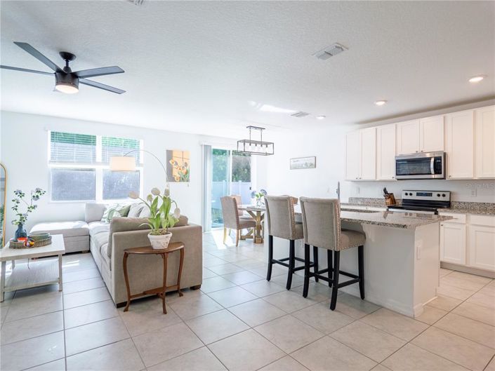 Image No.8-4 Bed Property for sale