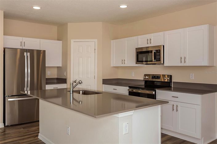 Image No.2-Propriété de 4 chambres à vendre à Haines City