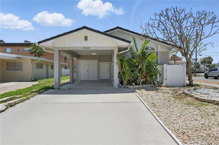 Image No.23-2 Bed Property for sale