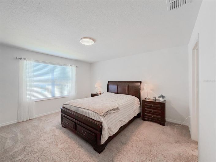 Image No.21-3 Bed Townhouse for sale