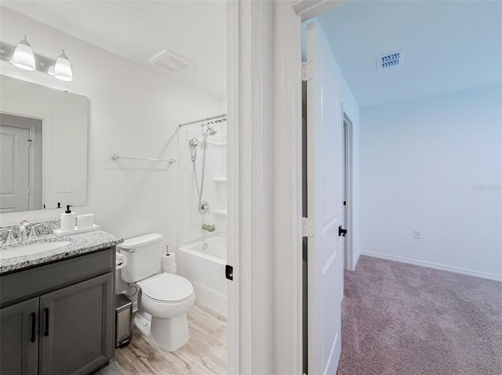 Image No.27-3 Bed Townhouse for sale