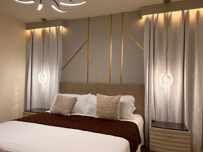 Image No.16-5 Bed Property for sale