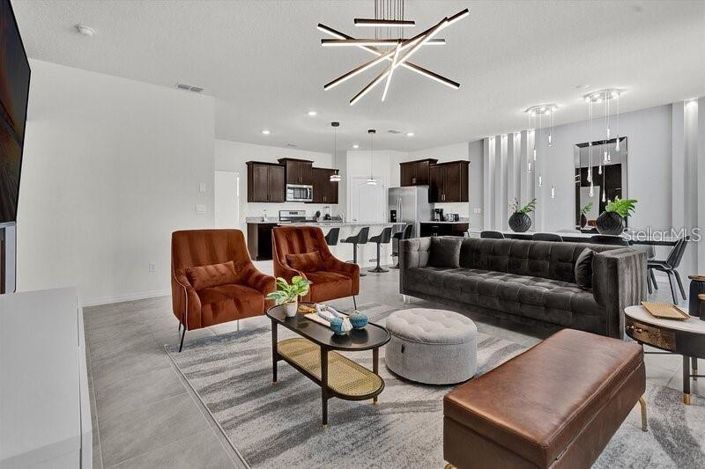 Image No.4-5 Bed Property for sale