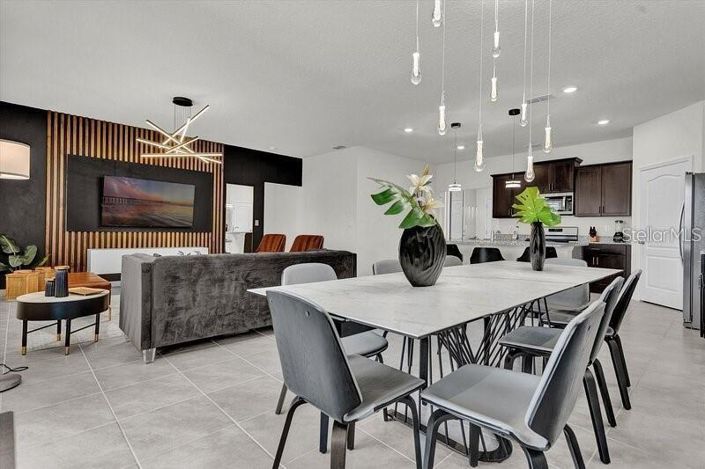 Image No.6-5 Bed Property for sale