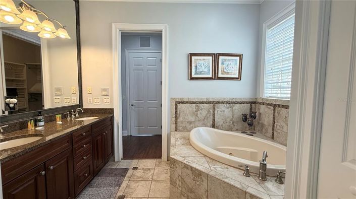 Image No.17-Propriété de 4 chambres à vendre à Reunion