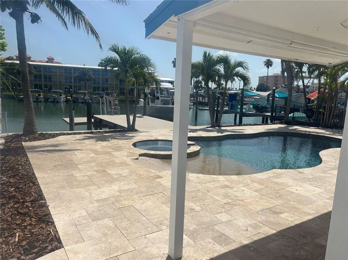 Image No.11-Propriété de 2 chambres à vendre à Treasure Island