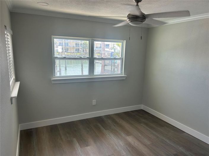 Image No.8-Propriété de 2 chambres à vendre à Treasure Island