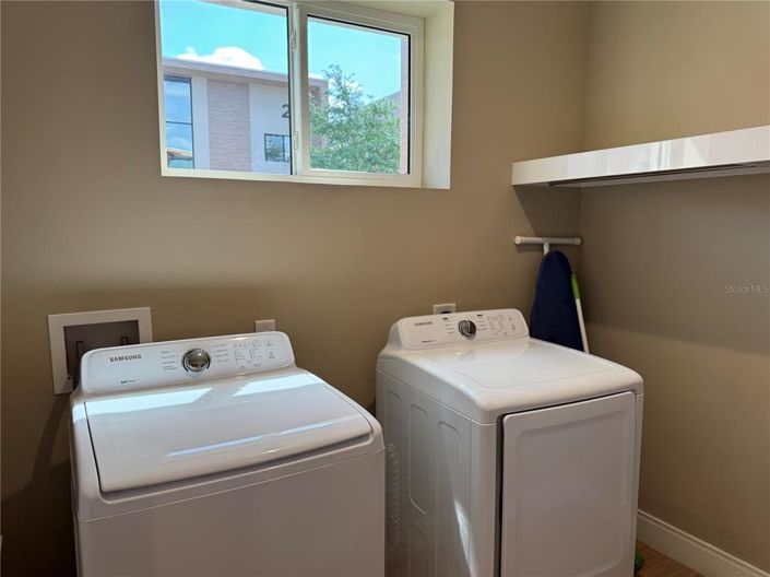 Image No.34-4 Bed Property for sale