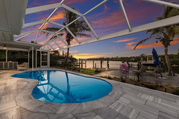 Image No.2-4 Bed Property for sale