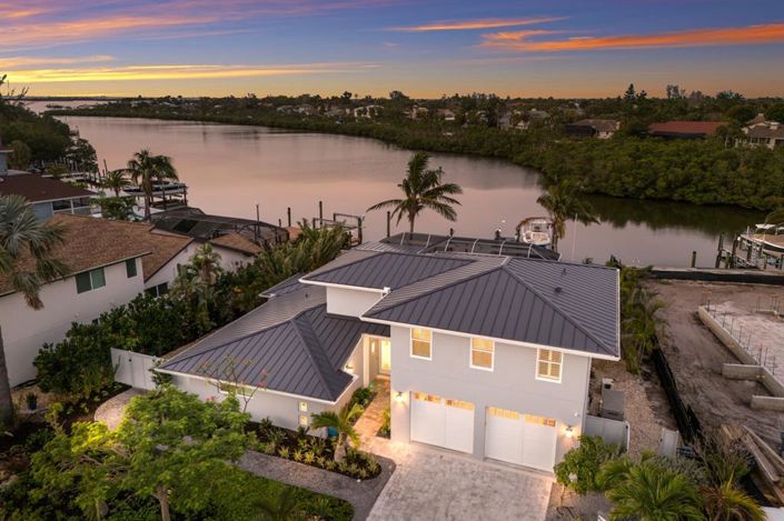 Image No.3-4 Bed Property for sale