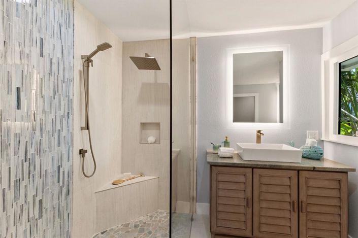 Image No.30-4 Bed Property for sale