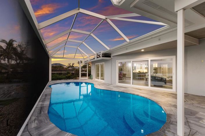 Image No.52-4 Bed Property for sale