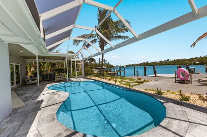 Image No.54-4 Bed Property for sale