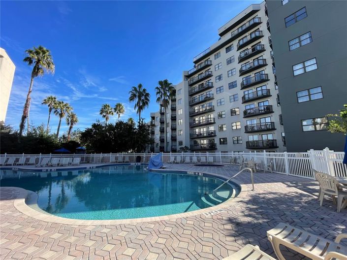 Image No.20-2 Bed Property for sale