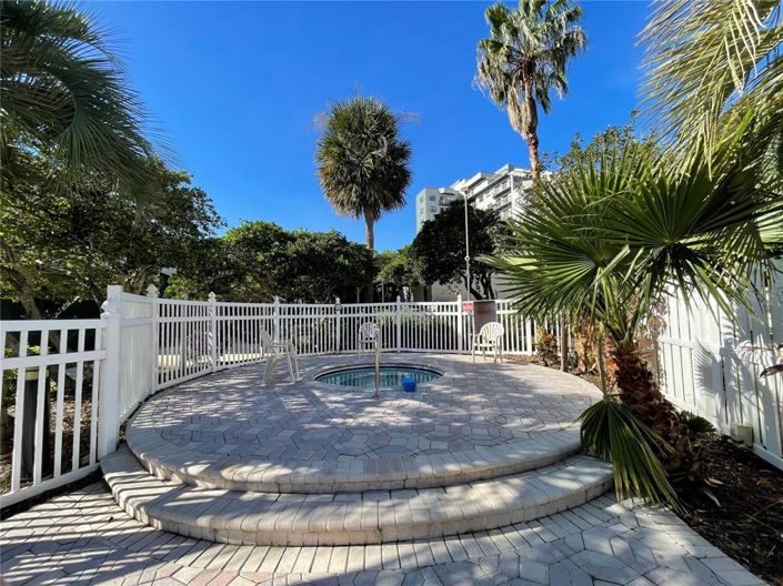 Image No.23-2 Bed Property for sale