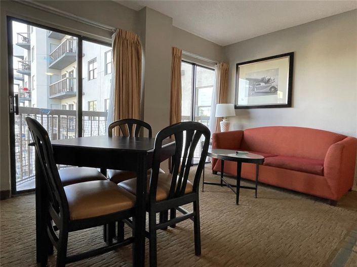 Image No.8-2 Bed Property for sale