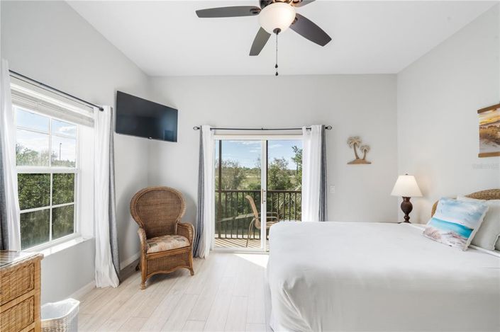 Image No.19-3 Bed Property for sale