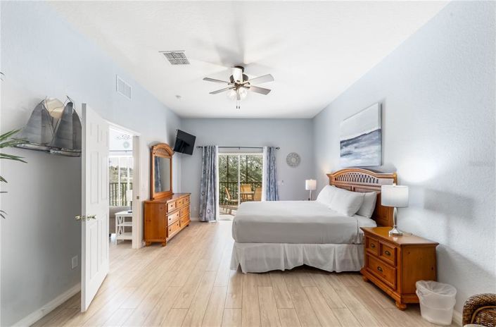 Image No.30-3 Bed Property for sale