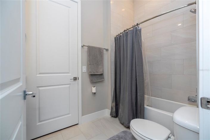 Image No.55-Propriété de 5 chambres à vendre à Reunion