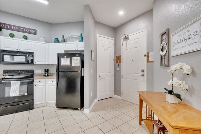 Image No.9-4 Bed Property for sale