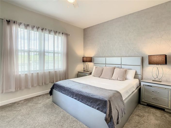 Image No.17-2 Bed Property for sale