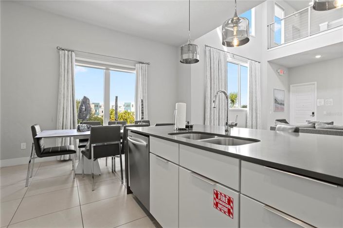 Image No.13-4 Bed Property for sale