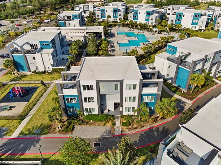 Image No.3-4 Bed Property for sale