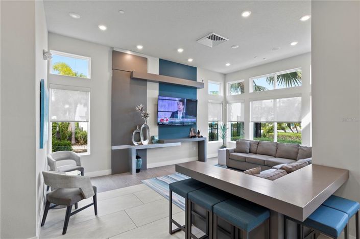 Image No.55-4 Bed Property for sale