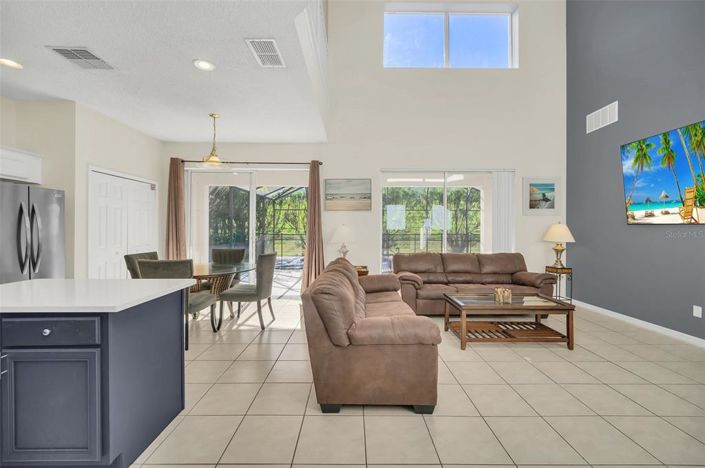 Image No.12-Propriété de 6 chambres à vendre à Kissimmee