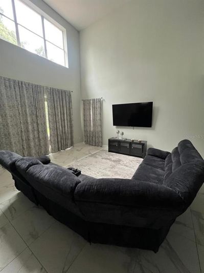 Image No.3-Propriété de 5 chambres à vendre à Kissimmee