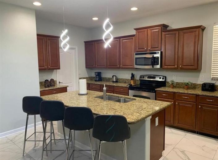 Image No.5-Propriété de 5 chambres à vendre à Kissimmee