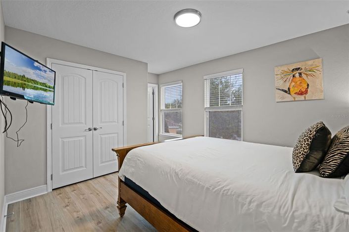 Image No.29-7 Bed Property for sale