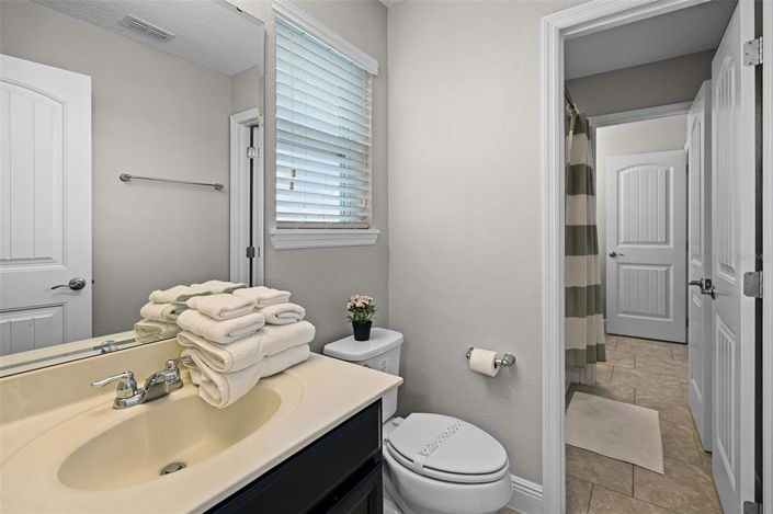 Image No.31-7 Bed Property for sale