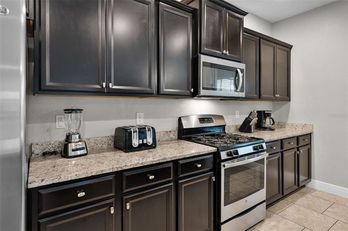 Image No.8-7 Bed Property for sale