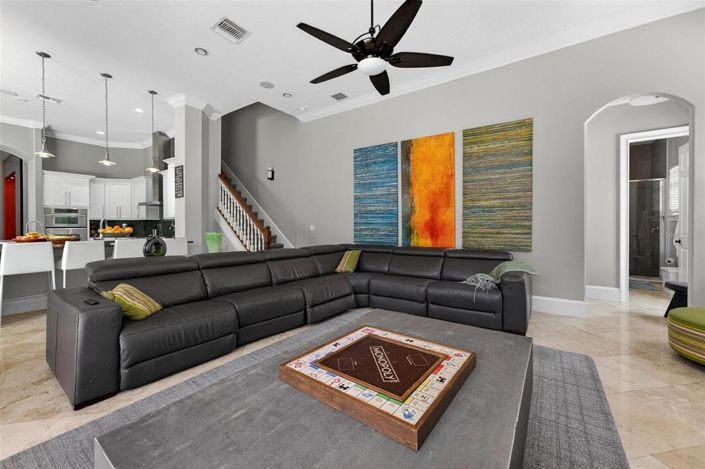 Image No.34-5 Bed Property for sale