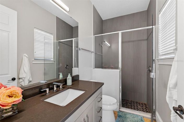 Image No.38-5 Bed Property for sale