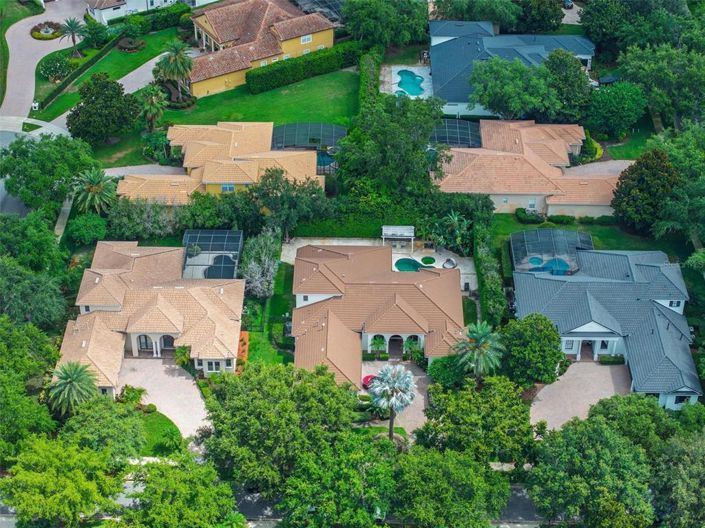 Image No.69-5 Bed Property for sale