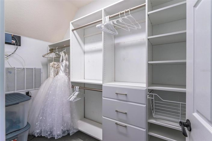 Image No.78-5 Bed Property for sale