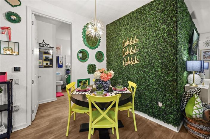 Image No.18-2 Bed Property for sale