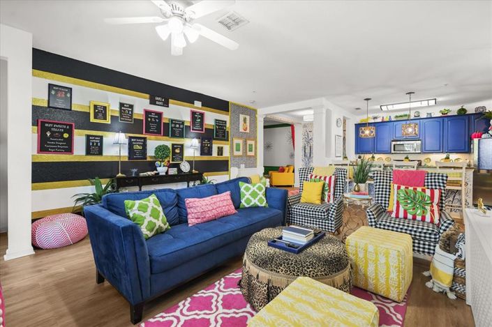 Image No.21-2 Bed Property for sale