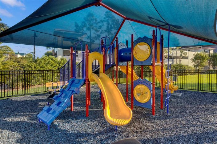 Image No.39-2 Bed Property for sale