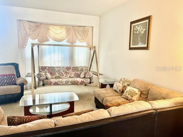 Image No.2-Propriété de 4 chambres à vendre à Orlando