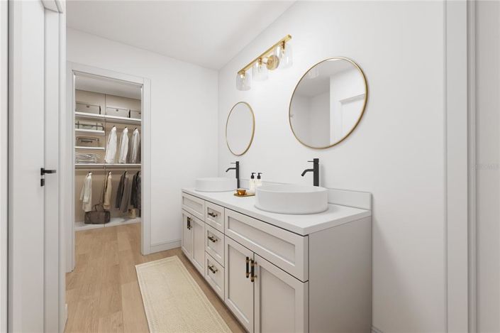 Image No.15-4 Bed Property for sale