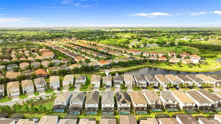 Image No.5-5 Bed Property for sale