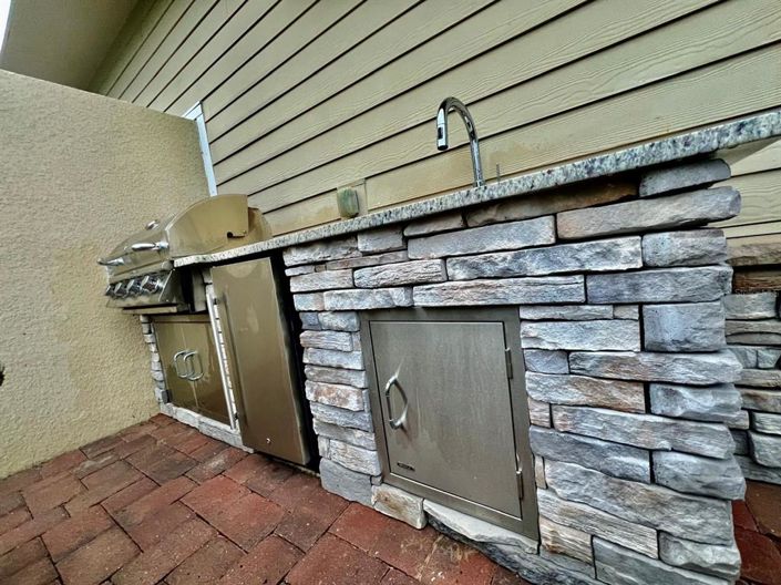 Image No.17-3 Bed Property for sale