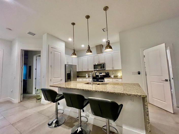 Image No.7-3 Bed Property for sale