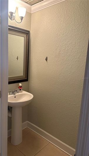 Image No.12-3 Bed Property for sale